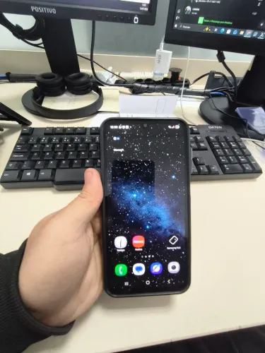 Samsung Galaxy A15 - 128 GB / 4 GB RAM