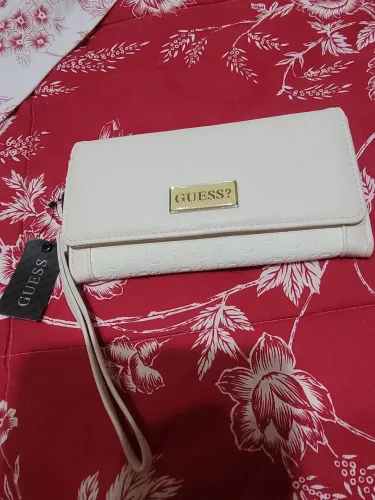 Carteira Guess