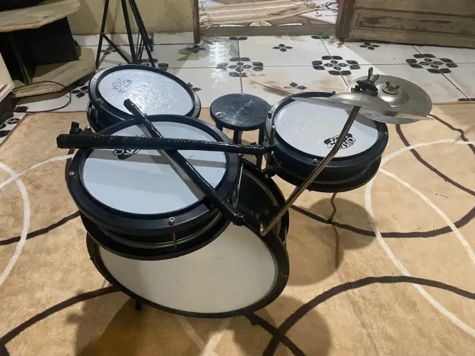 Bateria infantil