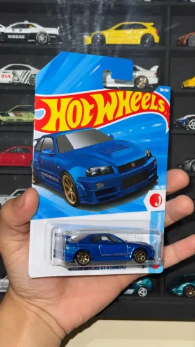 Hotwheels skyline r34 azul