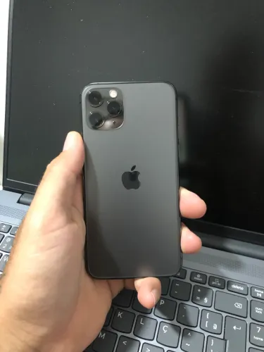 IPHONE 11 PRO / 512 GIGAS 