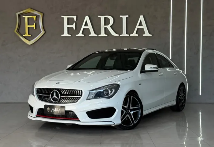 Mercedes-Benz CLA-250 Sport 4matic 2.0 16V 211cv Aut. 2015