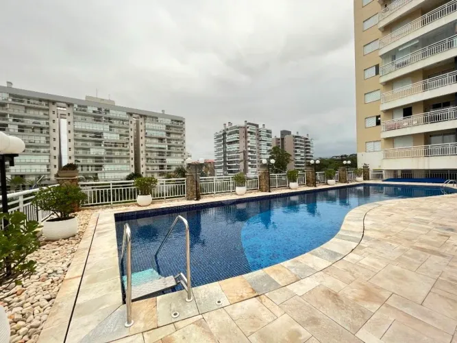 Apartamento com 3 quartos à venda em Centro - SP