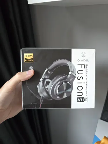Fone OneOdio Fusion A71M ? Headphone com Microfone