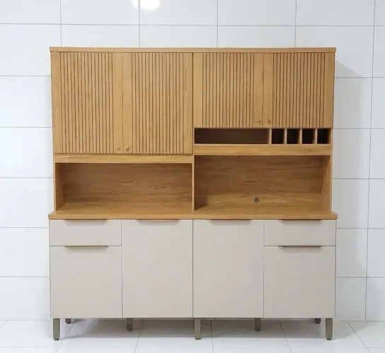 Armário de Cozinha / Armário de Cozinha Completo (2,00m de Comprimento x 1,82m de Altura)