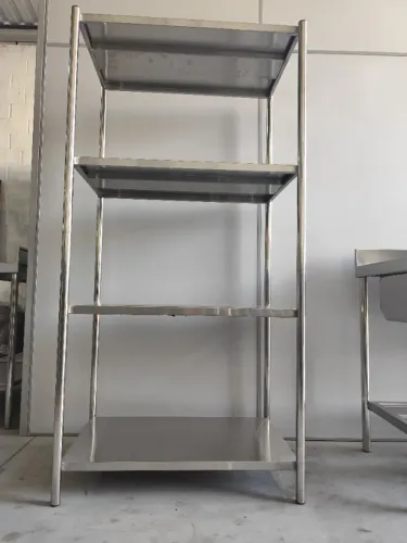 Estante modular em inox com quatro níveis para armazenamento, módulo 1,10 m