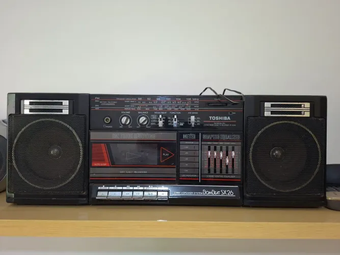 Microsystem Toshiba Rádio / Cassete