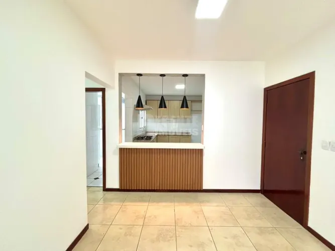Excelente apartamento de 3 dormitórios para locação no bairro Córrego Grande, perto da UFS