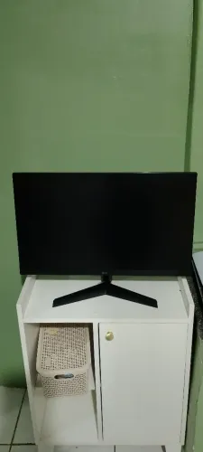 Monitor de game,da LG ultra 24 polegadas,144 hz. Com 12 mês de uso,com nota fiscal.