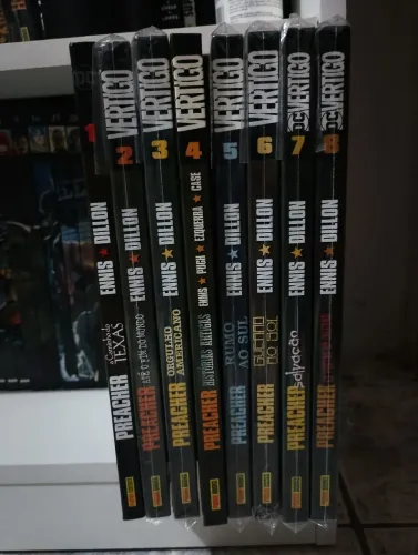 Coleção Preacher Volumes 1 a 8 - Garth Ennis e Steve Dillon - Panini