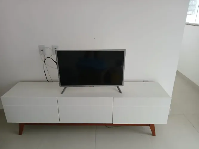 Rack branco acetinado 