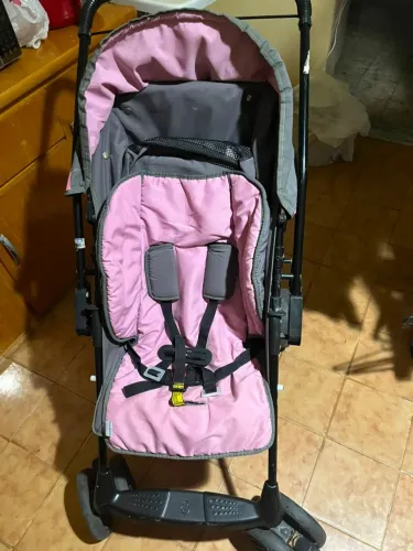 carrinho de bebê