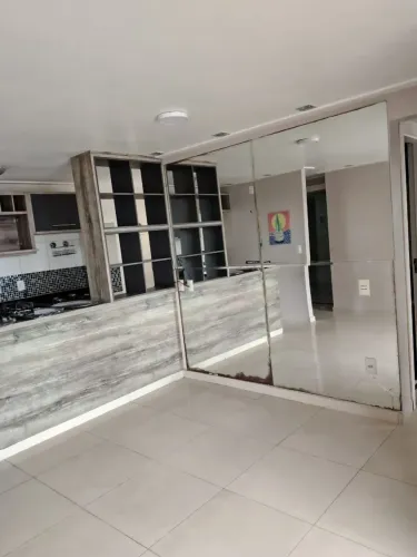 ALUGO APTO COM 2 SUÍTES NASCENTE NO RES. PLENO