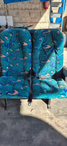 Banco de ônibus 