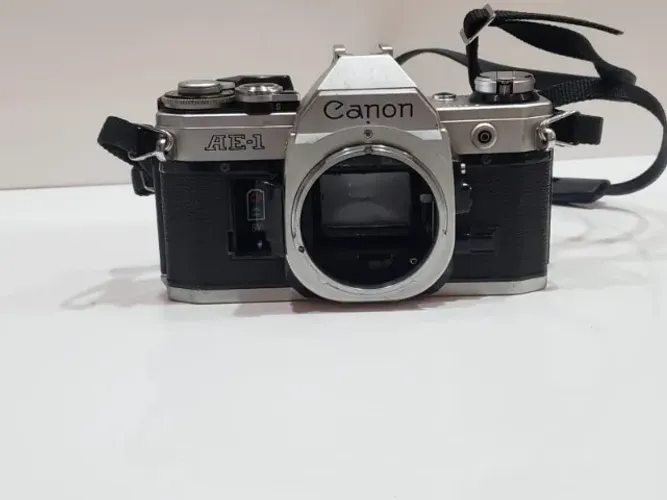 canon ae 1