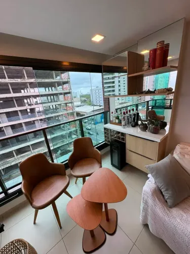 APARTAMENTO SEMIMOBILIADO À VENDA 80 m²