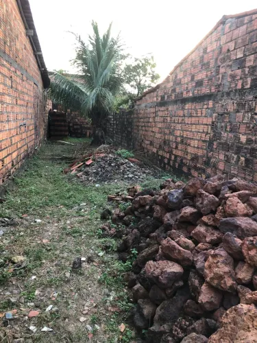 Terreno a venda 4m de largura por 25 m de comprimento