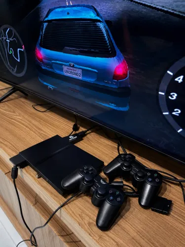 PLAYSTATION 2, 30 JOGOS + Conversor HDMI