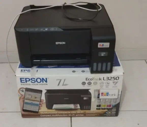 Impressora Epson L 3250, Ecothank. completa, funcionando perfeitamente. 