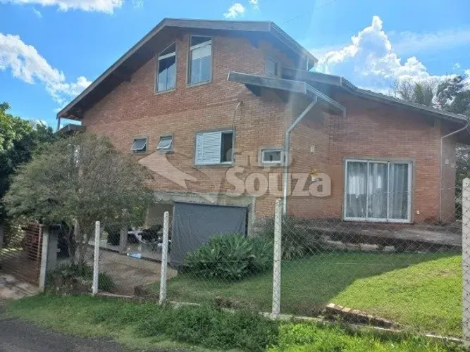 chácara moderna em Santana Santa Olimpia, 450m, área gourmet, 4 quartos