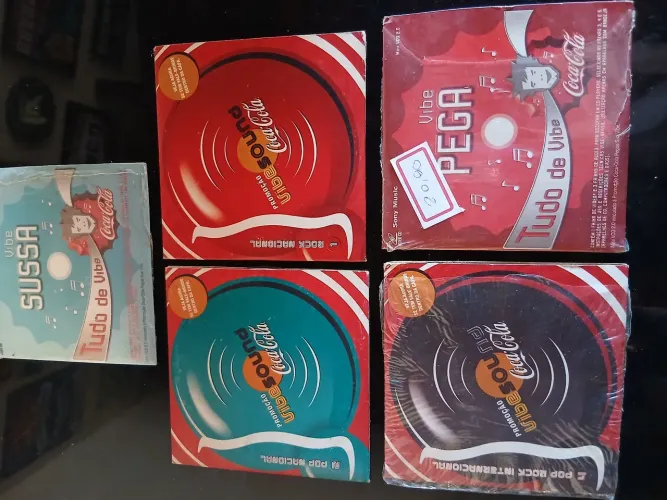CDs antigos colecionáveis coca cola