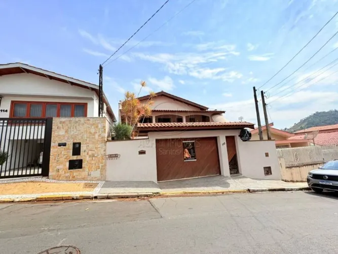 Casa à venda - Estância Suiça - Serra Negra/SP