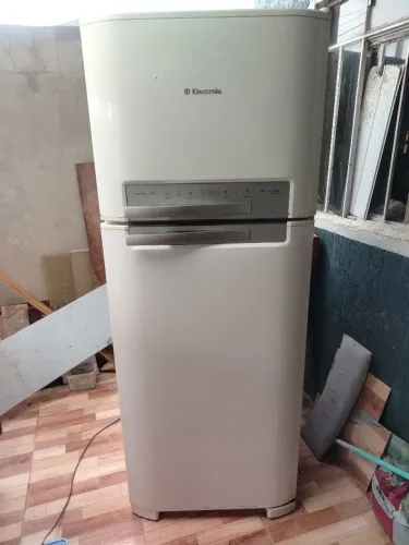 Geladeira Electrolux