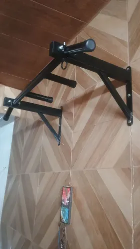 Barra fixa parede instalada