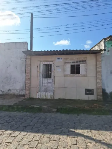 VENDO CASA DE 1/4 e 1 WC em NOVA ESPERANÇA - LEIA DESCRIÇÃO