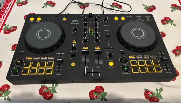 DDJ FLX4 NOVA IMPECÁVEL