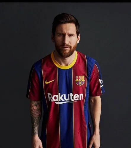 Camisa Nike Barcelona I 2020/21 Torcedor Original <br>Tamanho  PP 73x46 veste tamanho 10<br>