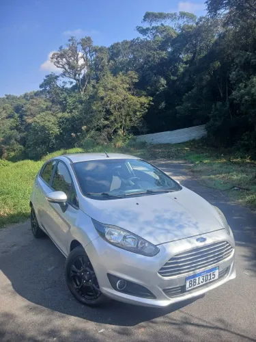 Ford Fiesta SEL 1.6 16V Flex Aut. 5P 2017