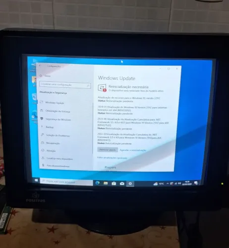 Monitor crt 17 polegadas