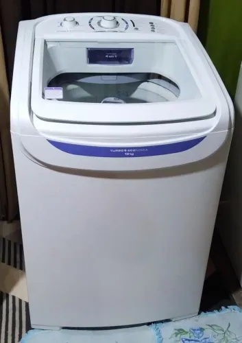 LAVADORA ELECTROLUX 13kg 220v - FUNCIONANDO PERFEITAMENTE, GARANTIA 3 MESES.