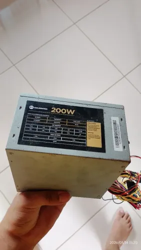 FONTE GOLDENTEC 200W