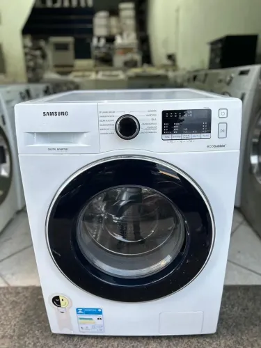 Lava e seca Samsung 11 KG WD11M porta preta 