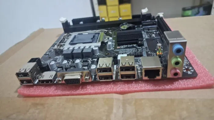 Placa-Mãe H61 LGA 1155 Intel