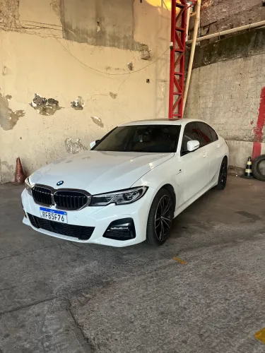 BMW 330E M Sport 2.0 Turbo Híbrido AU 2020