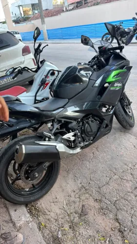 Kawasaki ninja 500 2025