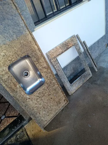 Pia em granito  ornamental com extensão para fogão de indução ou uso normal 