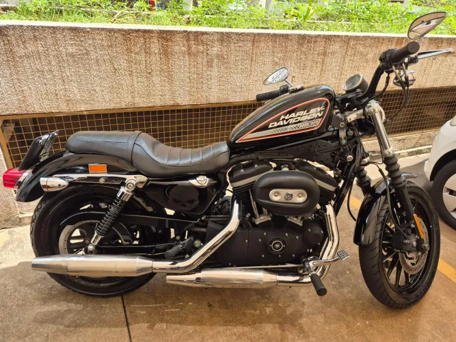Harley XL 883R 30 mil km