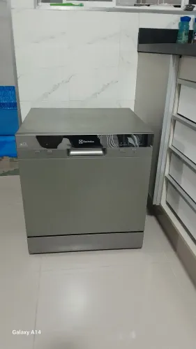 Máquina lavar louça eletrolux  8 serviços 