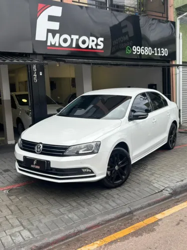 Volkswagen Jetta Highline 2.0 TSI 16V 4P Tiptronic 2016