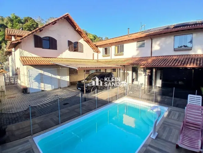 Casa com 4 dormitórios à venda, 420 m² por R$ 1.400.000,00 - Vila Guarani - Nova Friburgo/