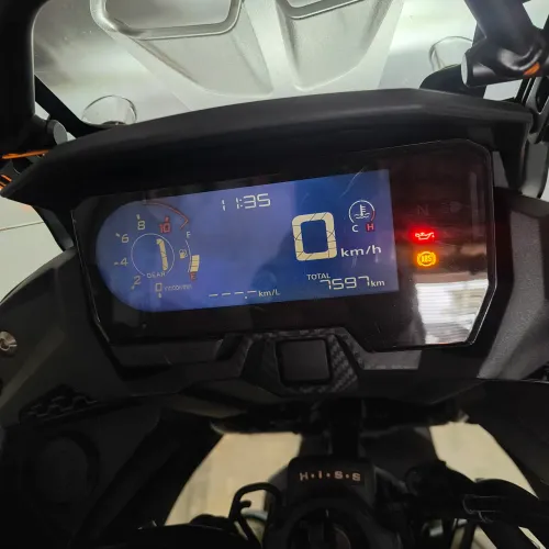 Vendo CB500X km baixo, único Dono
