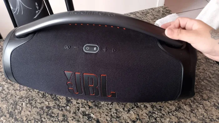 Vendo caixa boombox 3 JBL