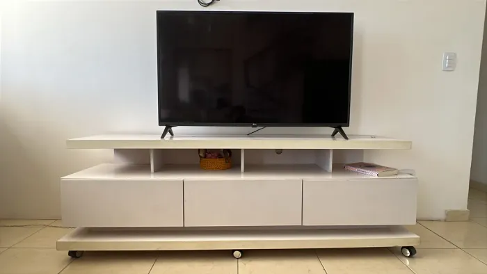 RACK PARA SALA DE ESTAR