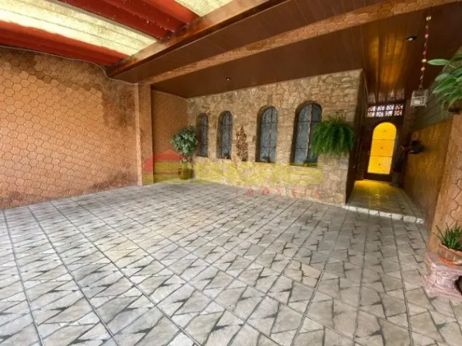 Sobrado 247m² na Vila Guilherme por R$ 1.000.000,00