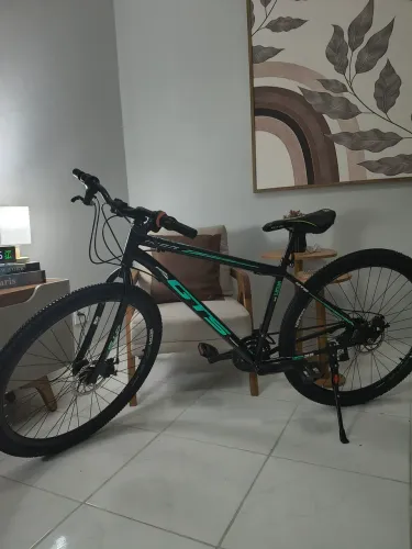 Bicicleta aro 29 Impecável.