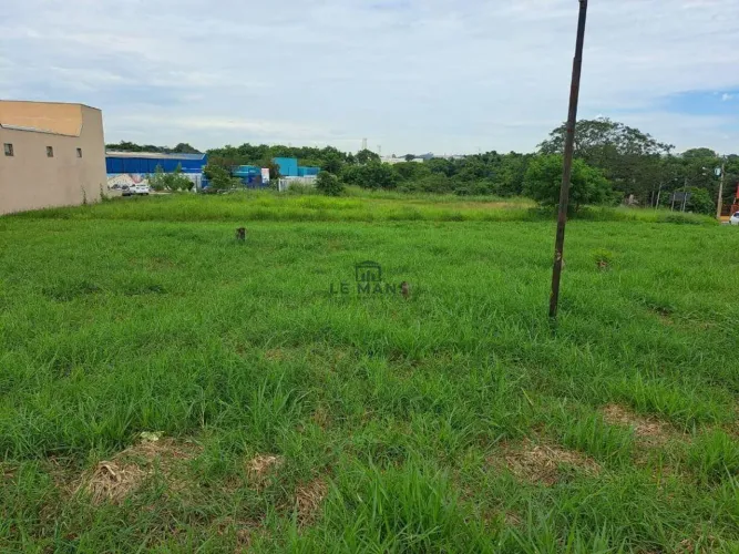 Terreno à venda em Piracicaba, Santa Terezinha